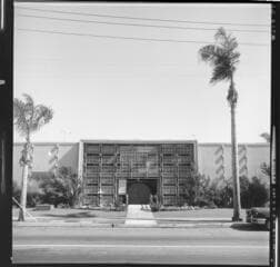 Go to image 17.