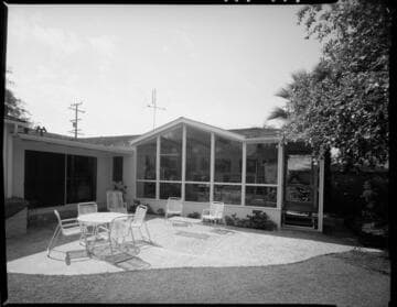 An artist's home