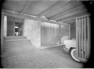 Go to image 2.