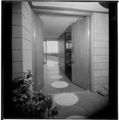 Go to image 4.