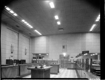 Commercial lighting