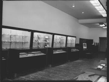 Commercial lighting