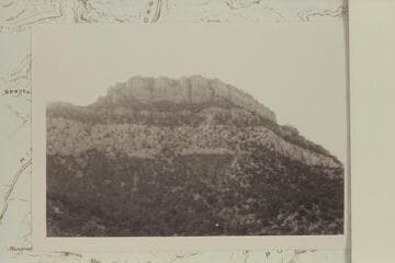 Steamboat Mountain. Break in Coconino at right. Up Toroweap left of center. Up Kaibab at far right
